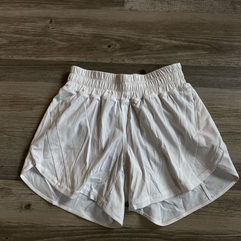 Lululemon track that short